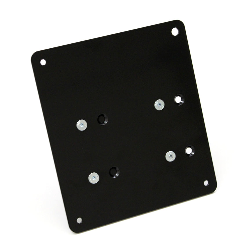 Titular característico brevemente en el costado | Cruz