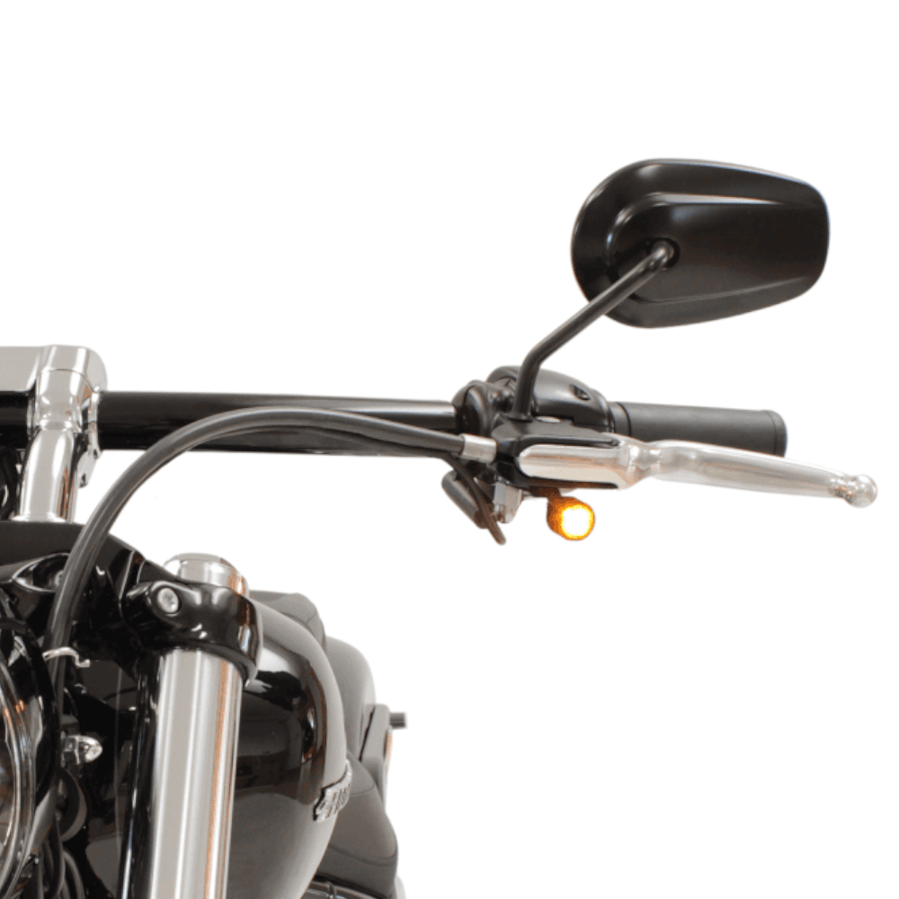 SMD Lenkerarmaturen Blinker 2 in 1 IOMP - PINEY || Konzipiert für: Harley-Davidson Softail Bj. 15 – aktuell / Touring Bj. 21 - aktuell