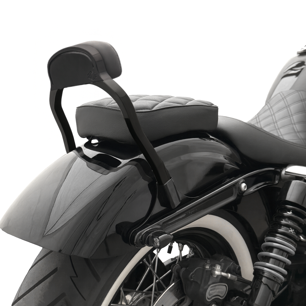 Sissy Bar Schwarz || Konzipiert für: H-D Dyna Bj. 06 - 17